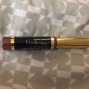 Lipsense
